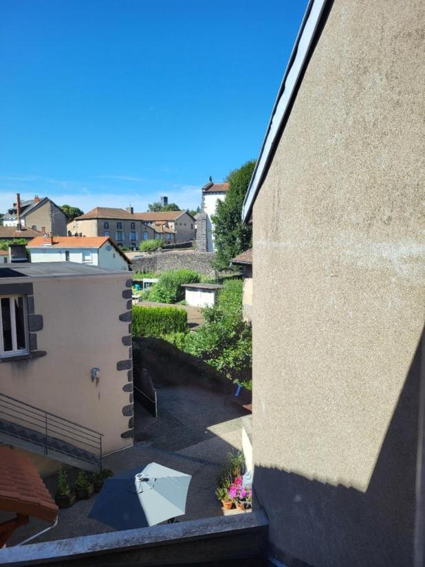 Logis Hotel Restaurant De La Poste ポンジボー エクステリア 写真